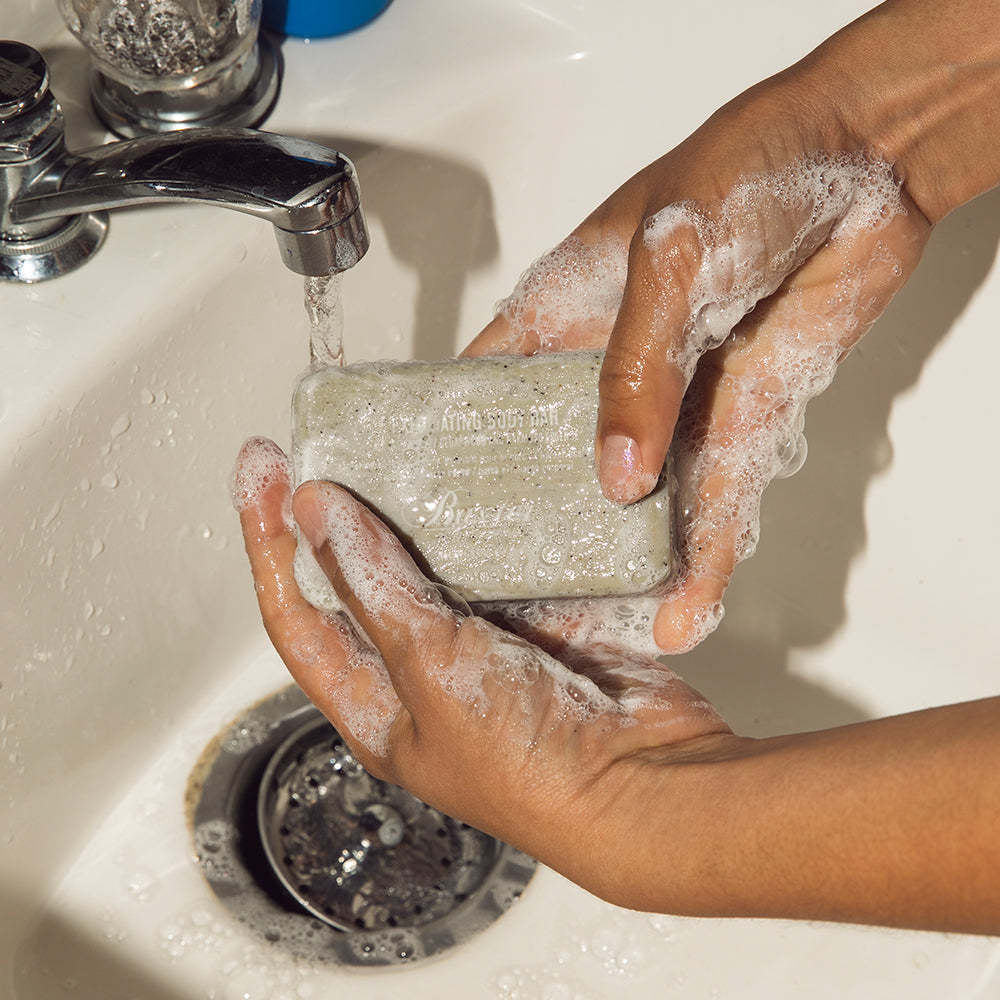 EXFOLIATING BODY BAR - Image 5